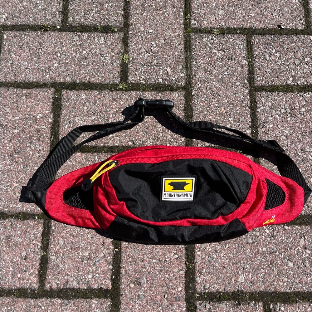 Mountainsmith lumbar recycled series vibe TLS active